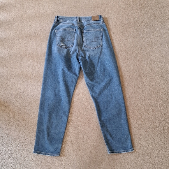 American Eagle Jeans Curvy Mom Jeans Size 4 Short Blue Denim Stretch Casual - Picture 9 of 14